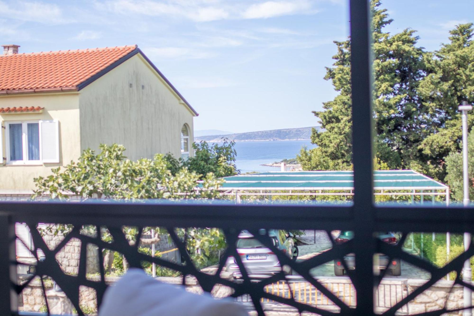 Apartments Flowers Krk Town Exterior foto